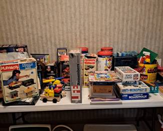 Tinker Toys and Lincoln Logs