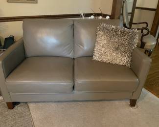 Loveseat that matches the couch