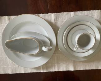 8 piece place setting Sakura dishes
