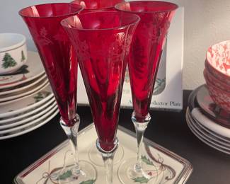Lenox Ruby red etched Holly Holiday gems champagne flutes