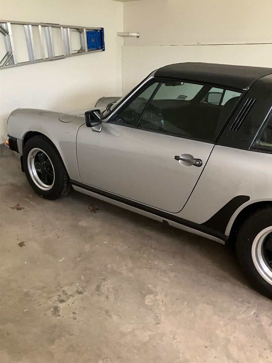 Vintage porche 115 thousand miles
