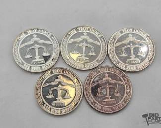 1114 5 .999 1983 Parliament Shield Coins, 1oz