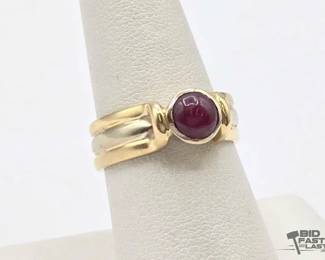 514 14k Gold and Ruby Ring, 7.6g