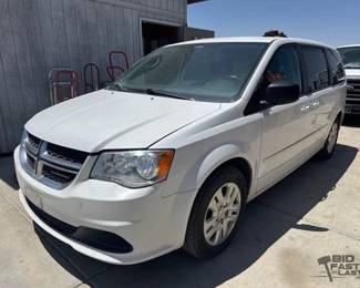 245 2016 Dodge Grand Caravan