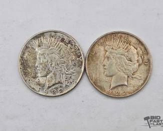1414 2 1922 Silver Peace Dollars