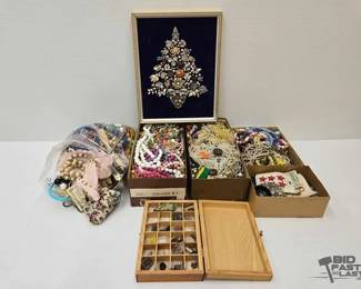 1908 Costume Jewelry