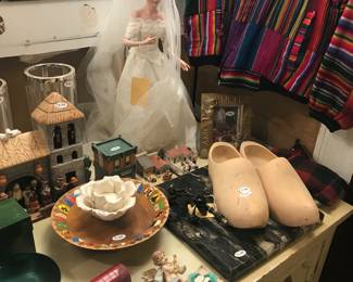 Items Located In Family Room
