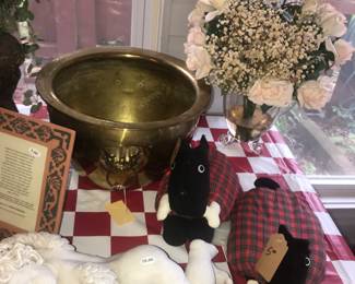 Items Located In Family Room