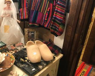 Items Located In Family Room