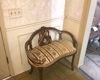 Items Located In The Entry Hallway