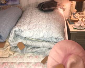 Items Located In The 3rd Bedroom