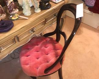 Items Located In The 2nd Bedroom
