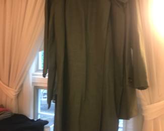 Items Located In The 1st Bedroom ( Master)