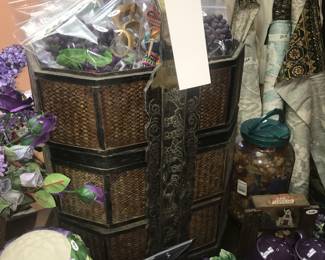 Items Located In The Lower Level