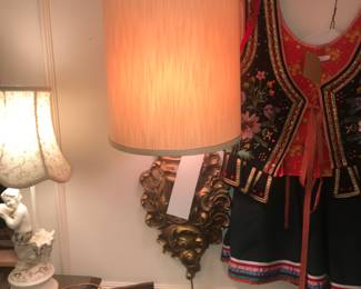 Items Located In The 1st Bedroom ( Master)