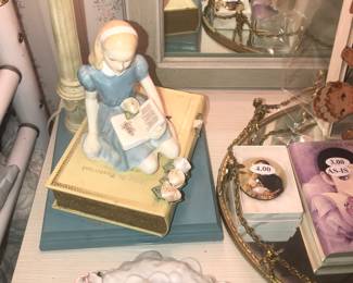 Items Located In The 3rd Bedroom