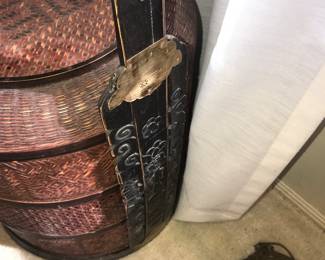 Items Located In Dining Room