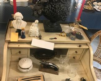 Items Located In Dining Room