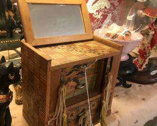 Items Located In Dining Room
