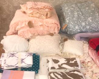 Items Located In The 2nd Bedroom