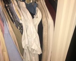Items Located In The 2nd Floor Hallway
