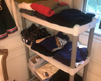 Items Located In The 1st Bedroom ( Master)
