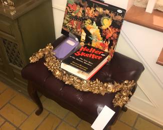 Items Located In The Entry Hallway