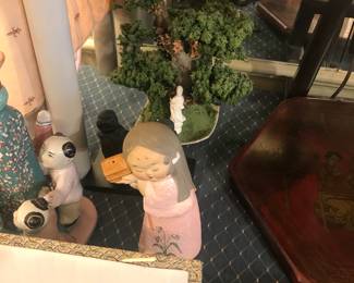Items Located In Dining Room