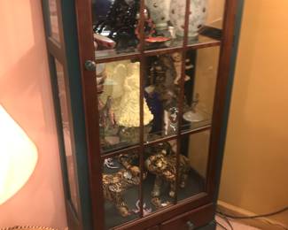 Items Located In The Lower Level