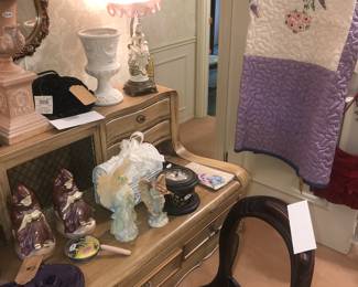 Items Located In The 2nd Bedroom