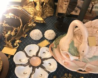 Items Located In Dining Room