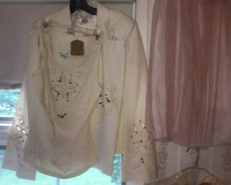 Items Located In The 3rd Bedroom