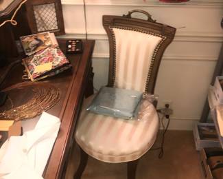 Items Located In The 1st Bedroom ( Master)