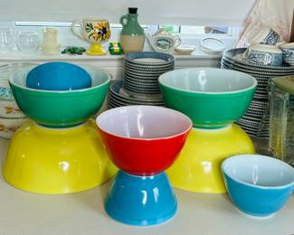 Pyrex - primary color sets!