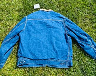 NOTICE: THE LEE JACKETS ARE BEING SOLD ON A BIDDING SYSTEM - place your max bid on #1 - #13 in person or by calling 989-600-8192
13 Lee denim jackets - Three are unlined
Four are quilted lining 
Six are flannel lined 