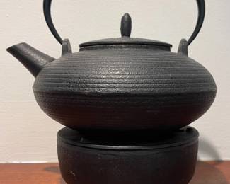 Cast iron teapot