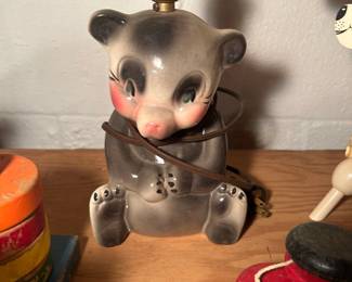 Vintage Tot-line USA Bear Lamp