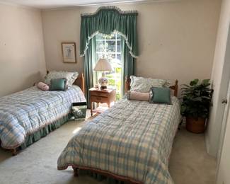 Sumter Cabinet Company Double Twin Bunkbed Bedroom Set