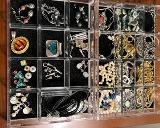 Assorted Jewelry - Necklaces, Earrings, Bracelets, Rings, Pendants and More!