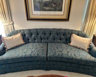 Gorgeous Curved Sofa Couch
