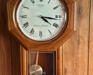 Seiko Quartz Wall Clock