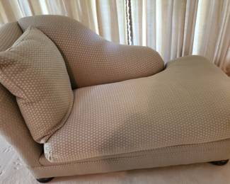 WOW! Reading Chaise Lounger! There are three or four other pillows that go with it. I moved them so you could see the design. The fabric is raised and very clean. Comfortable! Catches the eye for sure!