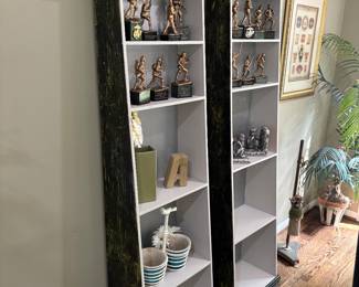 Cute unique matching book / display 5 tier stands
