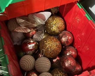 Holliday decor