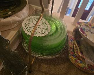 Uranium glass