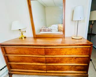Lane mid-century dresser