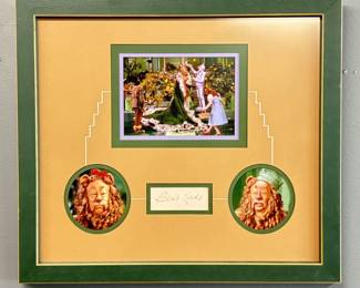 Bert Lahr As The Cowardly Lion In The Wizard Of Oz Photo Set With Accompanying Autograph Card And UACC COA