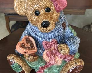 Just another example of the beautiful cookie jars available.