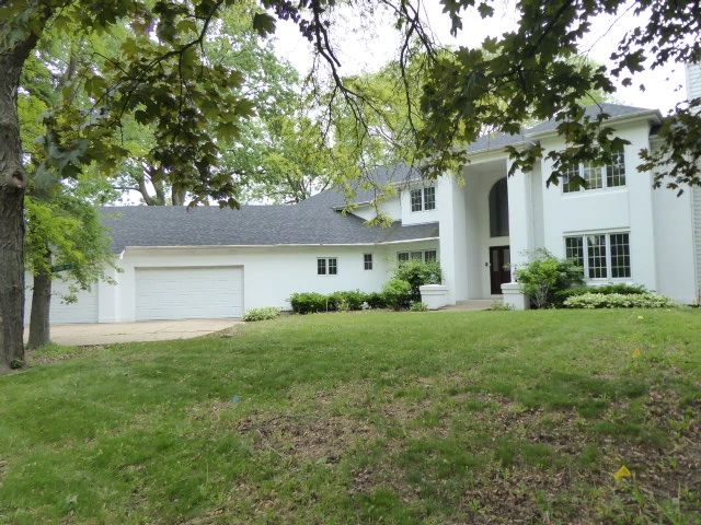 See prices & more info, copy & paste link below:
https://beforeudemo.com/sales-event/naperville-2-house-demolition-sale/