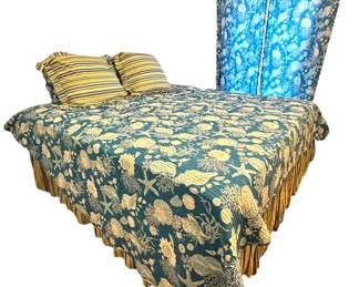 King Size Bed wBedding and Curtains